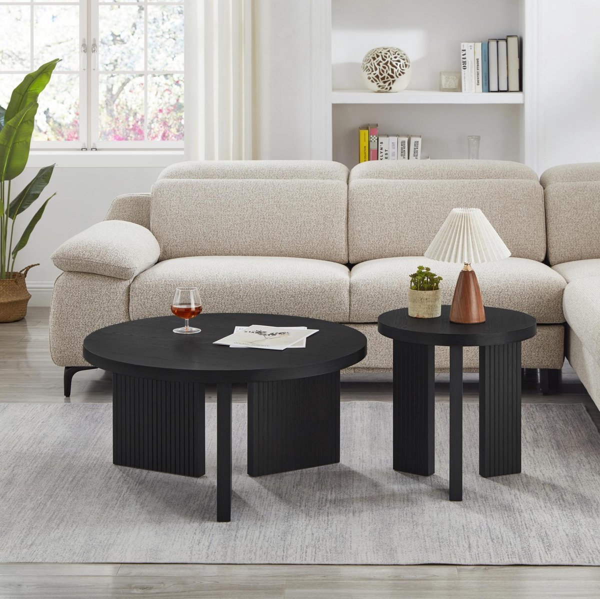Wishdor Salontafel set van 2 - Rond modern design - Geribbelde poten en stabiele constructie - Zwart MDF - woonkamer slaapkamer kantoor - 80 x 80 x 38,5 cm
