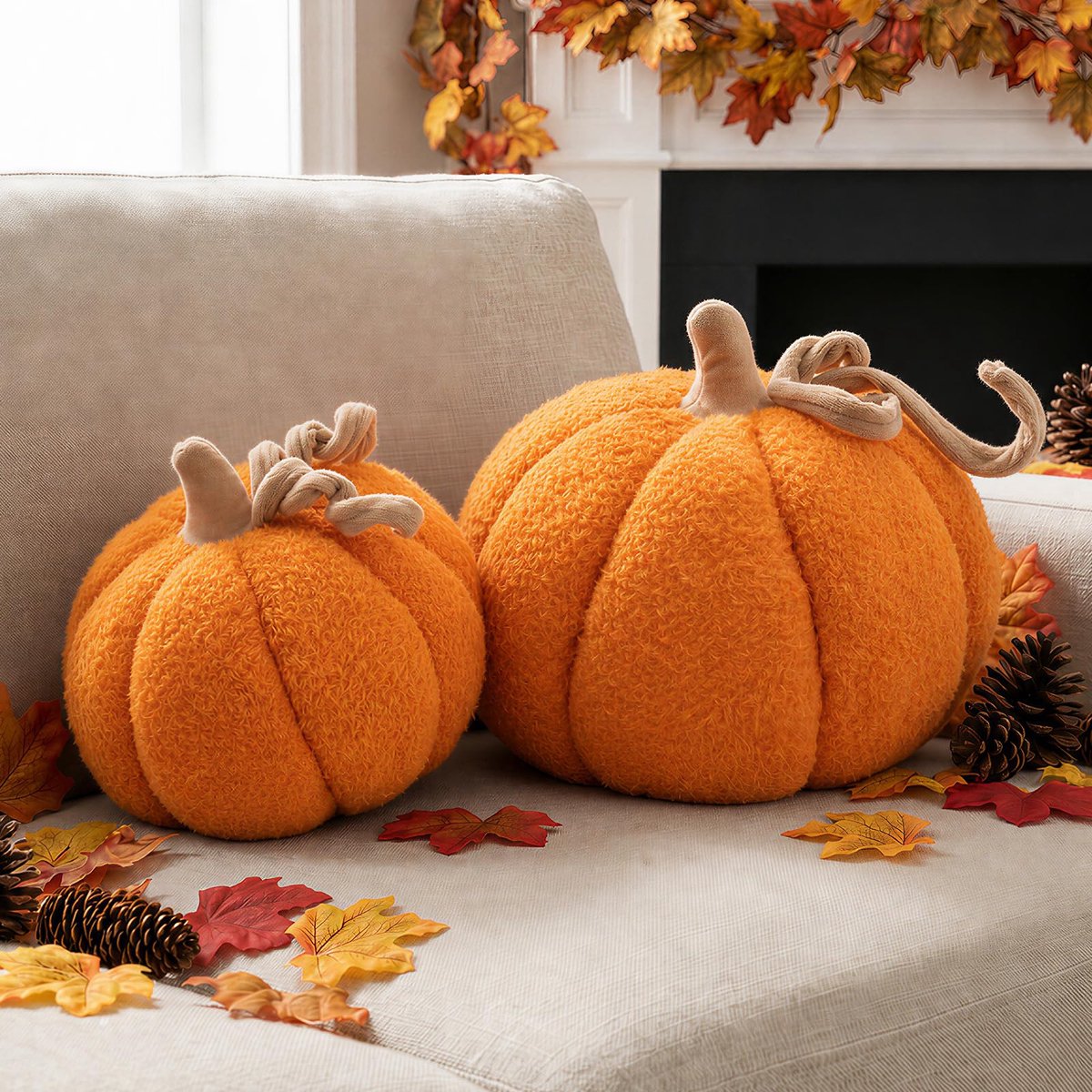 Famanu – Herfst Pompoen Kussens set van 2, Herfst Decoratie Pompoen Sierkussen Zachte Schattig 3D-vormig Kussen voor Bank Thanksgiving Halloween Decoratie (Oranje, 32x22cm en 23x18cm)
