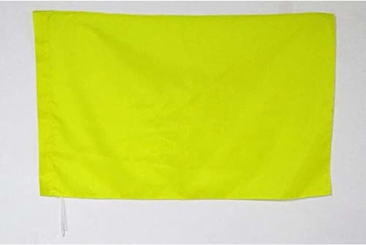 Vlag Racing rood 90x60 cm Polyester 100D Mouw | Binnen en buiten decoratieve vlag dubbel gestikte naden en verstevigde randen met masttunnel 100D polyester