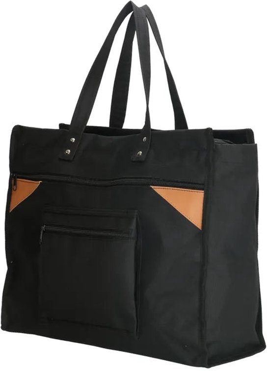 Sac cabas noir en toile avec accents en cuir marron et fermeture éclair. Deux poignées.