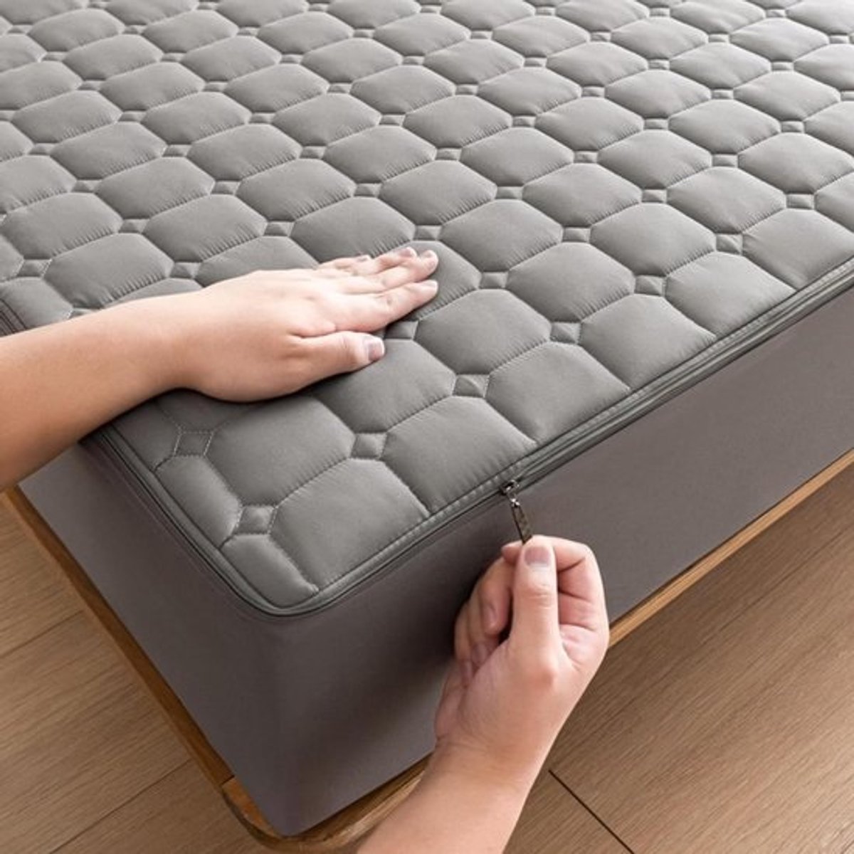 Hoeslaken Matrasbeschermer - Matrashoes Ritssluiting - Matras Beschermen - Ademend Stof - 160x190+22cm - Grijs
