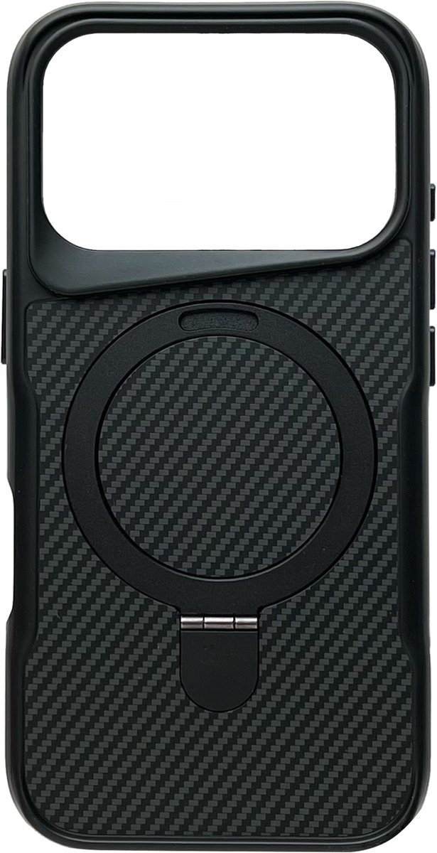 Hoesje Geschikt voor Apple iPhone 18 Pro - Zwart - Geschikt voor MagSafe - Luxe Casemania Carbon Back Cover met Kickstand Ring en Verhoogde Camera Veiligheidsranden