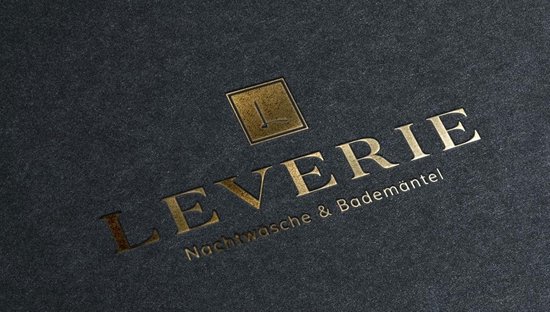 Elegante en knuffelzachte badjas (made in EU) saunamantel voor heren met elegante reverskraag en ceintuur — afbeelding 3