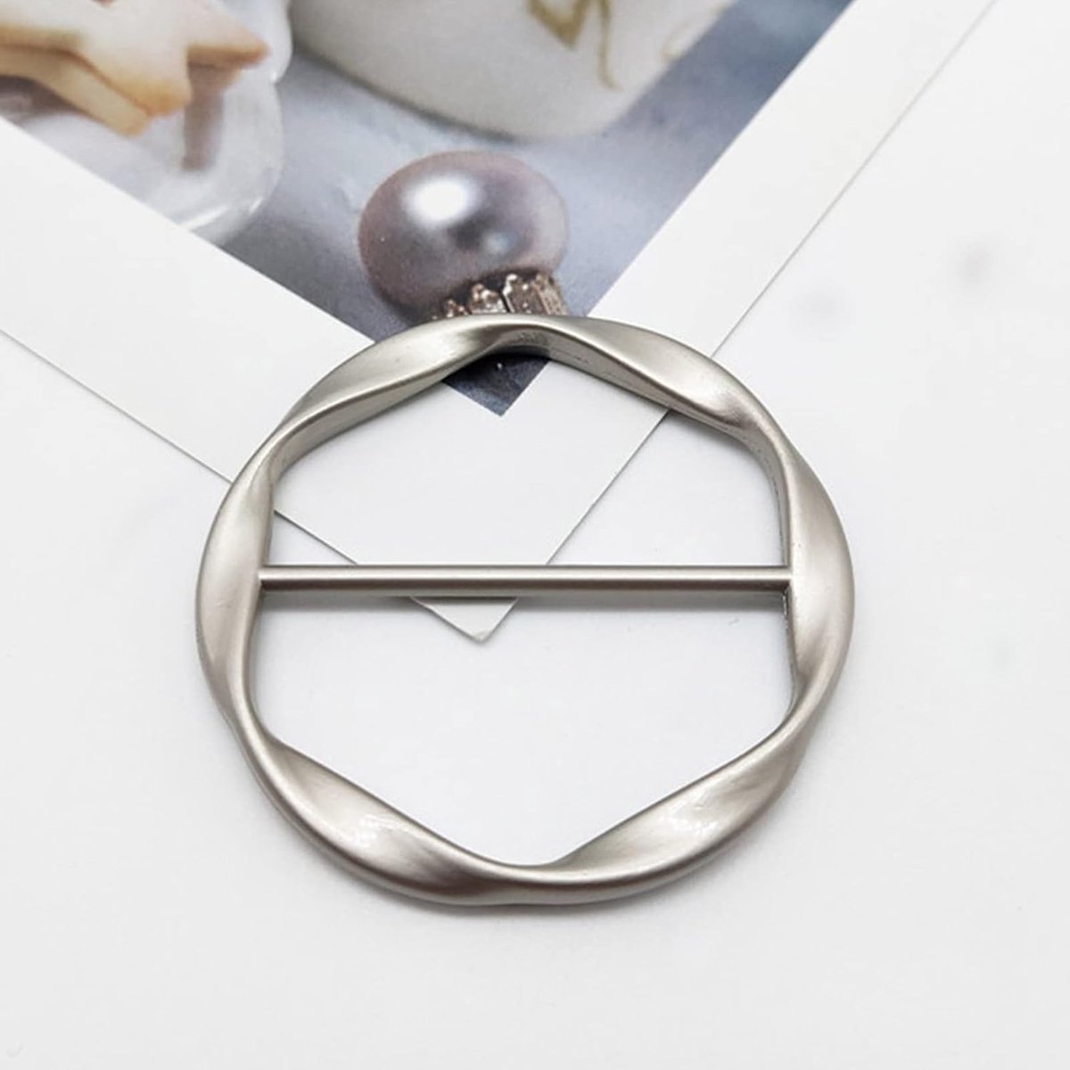 Sjaal Ring Clip T-shirt Dames Stropdas Clips Sjaals Sluiting Taille Gesp Mode Metalen Ring voor Shirts Kleding Decor-Zilver
