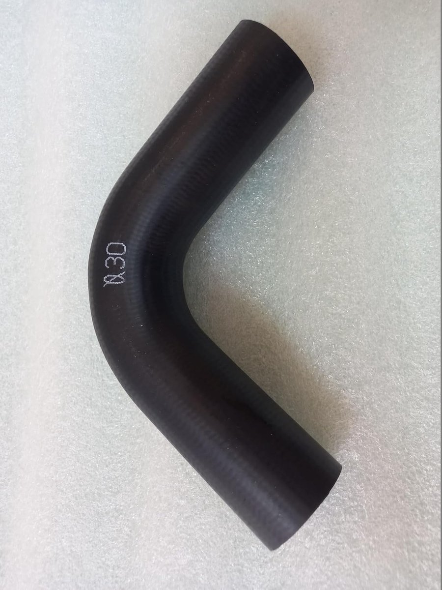 koelslang EPDM rubber verschillende 90° graden 10-75 mm (Ø30-120x120mm)