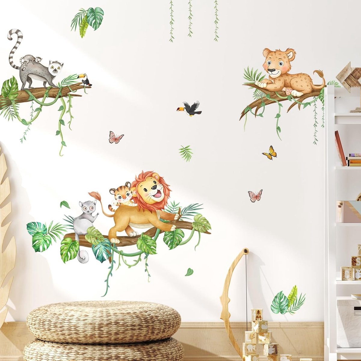 Cartoon Wandstickers met Bosdieren voor Kinderen - Leeuw, Luipaard en Boom - Verwijderbare Muurdecoratie voor Kinderkamer, Speelkamer en Woonkamer