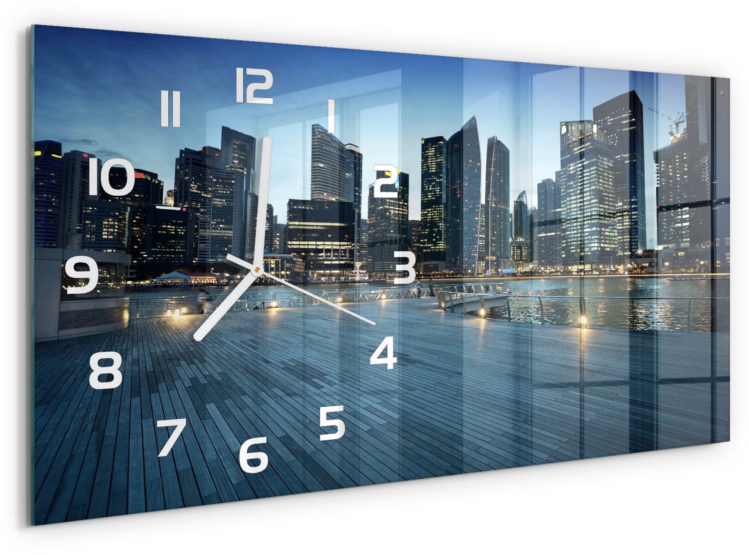 TULUP Wandklok - Singapore bij nacht Glazen Wandklok Design - 60x30 cm - Blauw Klok Glas Met Opdruk - Witte handen - Rechthoekige Klok - Wandklok Glas Met Motief - Decoratieve Glazen Klok