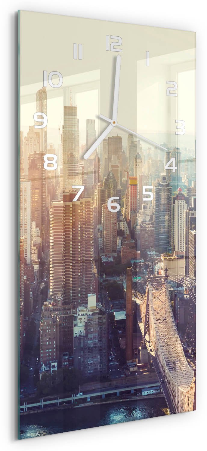 Tulup Wandklok - Vogelsvlucht in New York Wandklok Glas Met Motief - 30x60 cm - Blauw Decoratieve Glazen Klok - Witte handen - Rechthoekige Klok - Gekleurde Glazen Klok - Glazen Klok Met Print