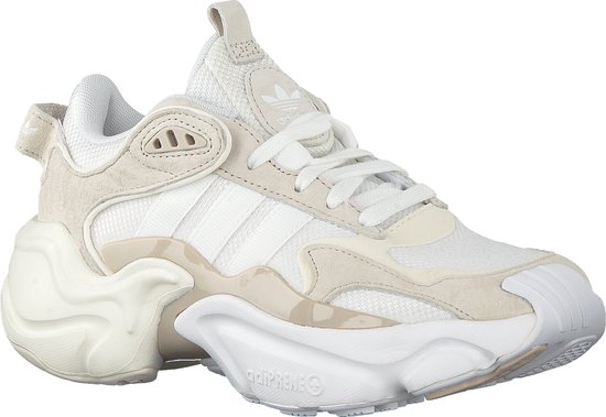 Adidas Dames Lage sneakers Magmur Runner W - Wit - Maat 40 | bol.com