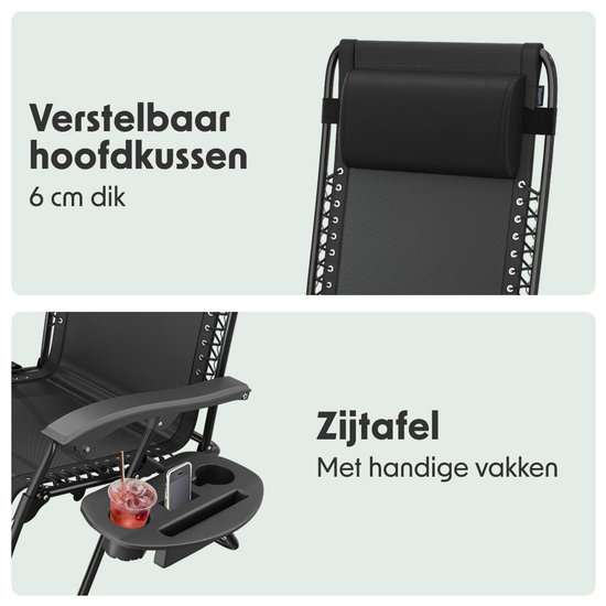 Close-up van zwarte ligstoel met verstelbaar hoofdkussen (6 cm dik) en zijtafel met bekerhouder.