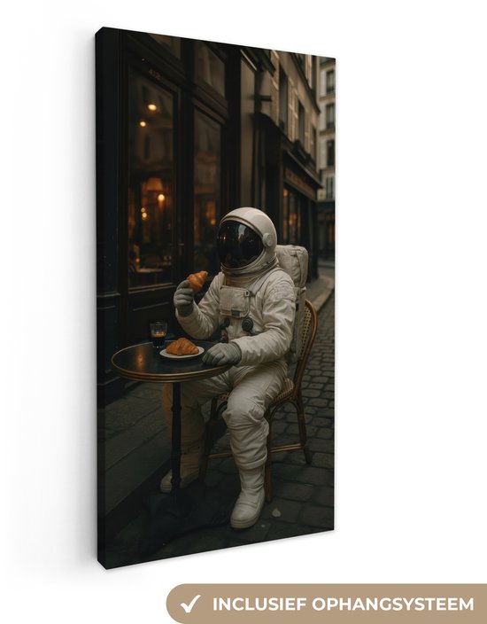 Canvas schilderij 20x40 cm - Exclusieve wanddecoratie Café - Croissant - Koffie - Astronaut - Muurdecoratie woonkamer - Slaapkamer decoratie - Kamer accessoires - Schilderijen op canvas