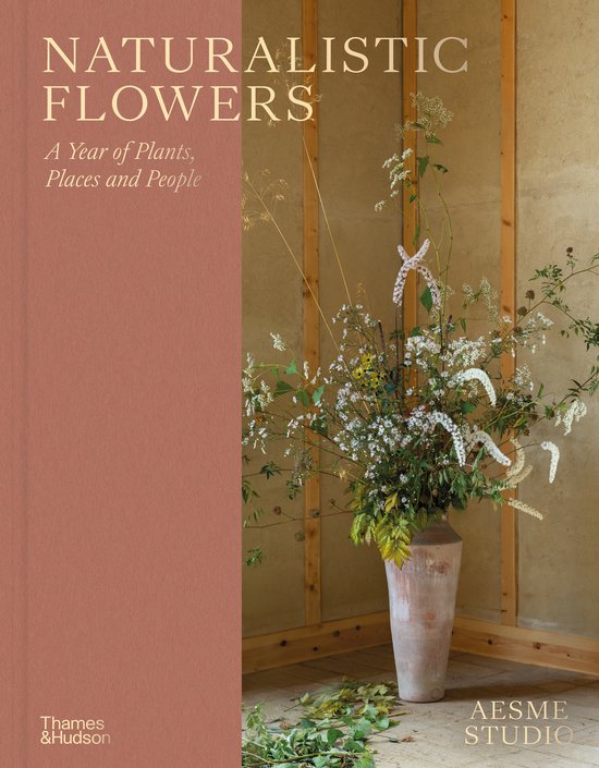 Naturalistic Flowers - cover
