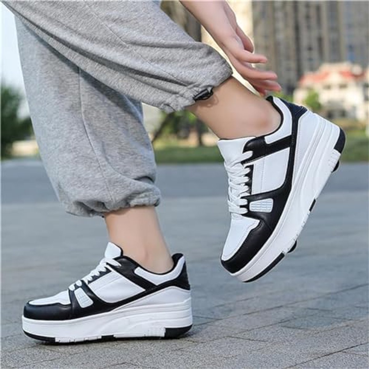 Multifunctionele kinderrólschaatsen en sneakers 2-in-1