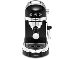 Espresso- en cappuccinoapparaat met 20 bar druk en touchscreen