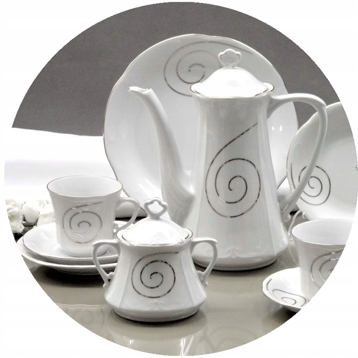 Kamelia Koffieservies 12 personen, 39 delen, wit met platina