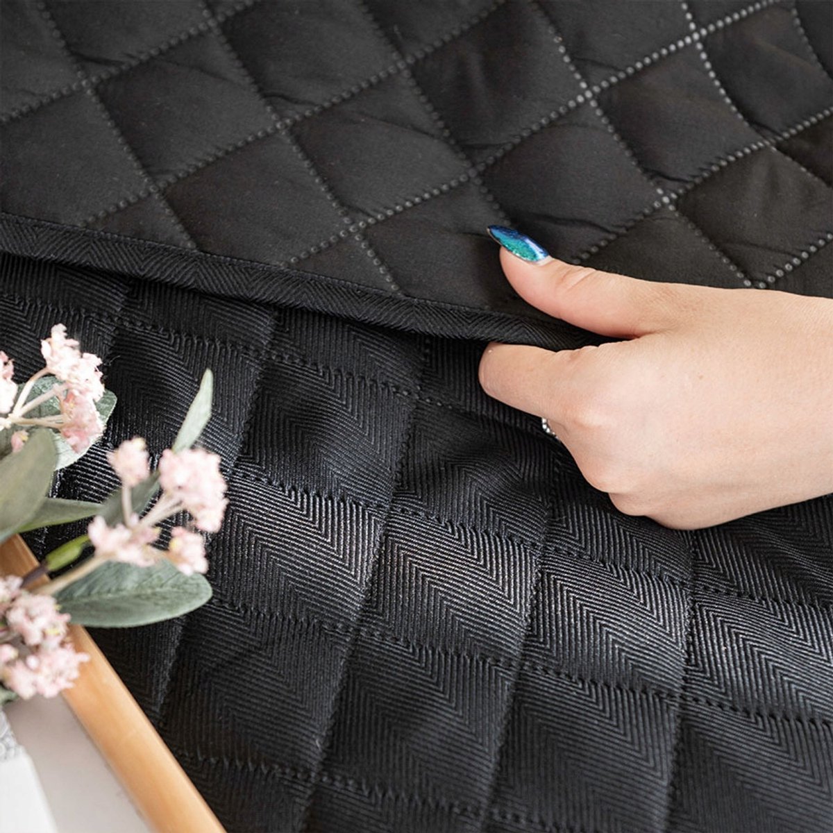 Decoratieve sprei 220x240 cm Zwart Visgraat Patroon