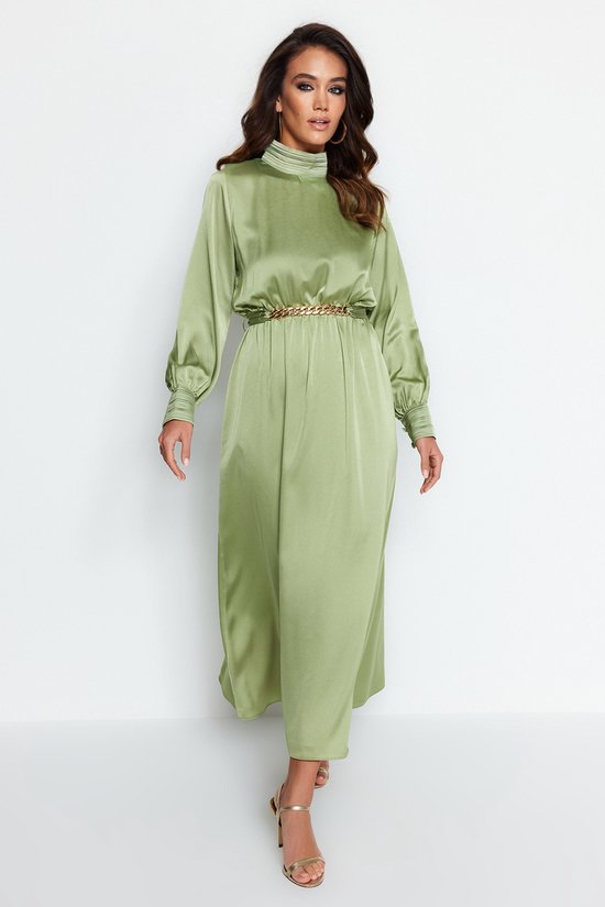 Trendyol Robe de soirée patineuse à col montant standard pour femme