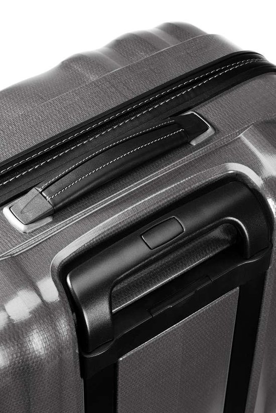 samsonite illustro spinner 55