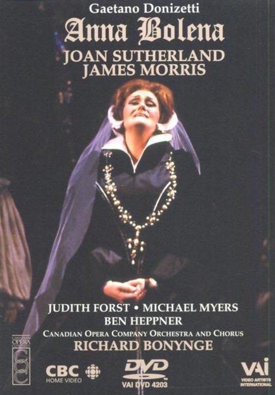Joan Sutherland in een zwart renaissancekostuum met parels en sluier, als Anna Bolena.