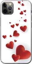 Geschikt voor iPhone 12 Pro Max hoesje - Een illustratie van een pad van hartjes - Siliconen Telefoonhoesje