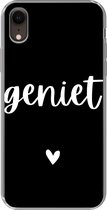 Geschikt voor iPhone XR hoesje - Quotes - Spreuken - Geniet - Siliconen Telefoonhoesje