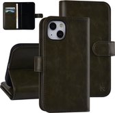 UNIQ Accessory Apple iPhone 13 Groen PU Leather Book Case Telefoonhoesje - Bescherming & Stijl