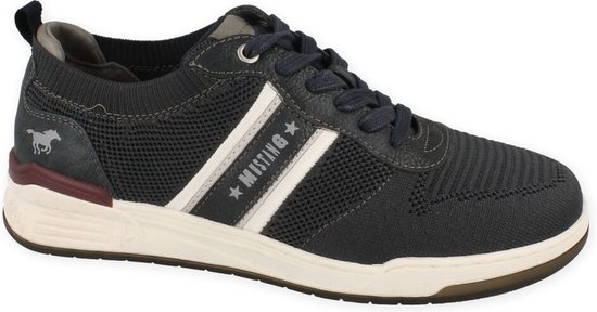 Mustang Sneakers Laag Sneakers Laag - blauw - Maat 43 | bol.com