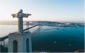 Cristo Rei waakt over de Portugese stad Lissabon - Foto op Forex - 60 x 40 cm