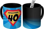 Magische Mok - Foto op Warmte Mokken - Koffiemok - Verjaardag cadeau - 40 jaar - Superheldencape - Magic Mok - Beker - 350 ML - Theemok