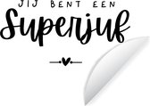 WallCircle - Muurstickers - Behangcirkel - Quotes - Jij bent een superjuf - Juf - Spreuken - 80x80 cm - Muurcirkel - Zelfklevend - Ronde Behangsticker