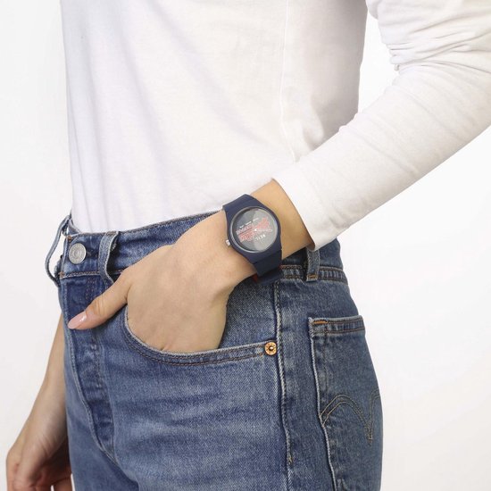 Orologio Superdry Urban SYG280UR - Cinturino In Silicone, Cassa In Plastica, Look Sportivo-Chic - 2