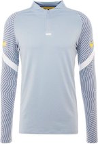 Nike dri-fit strike top in de kleur blauw.