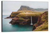 Dibond –Bergen aan de Zee – 90x60 Foto op Aluminium (Wanddecoratie van metaal)