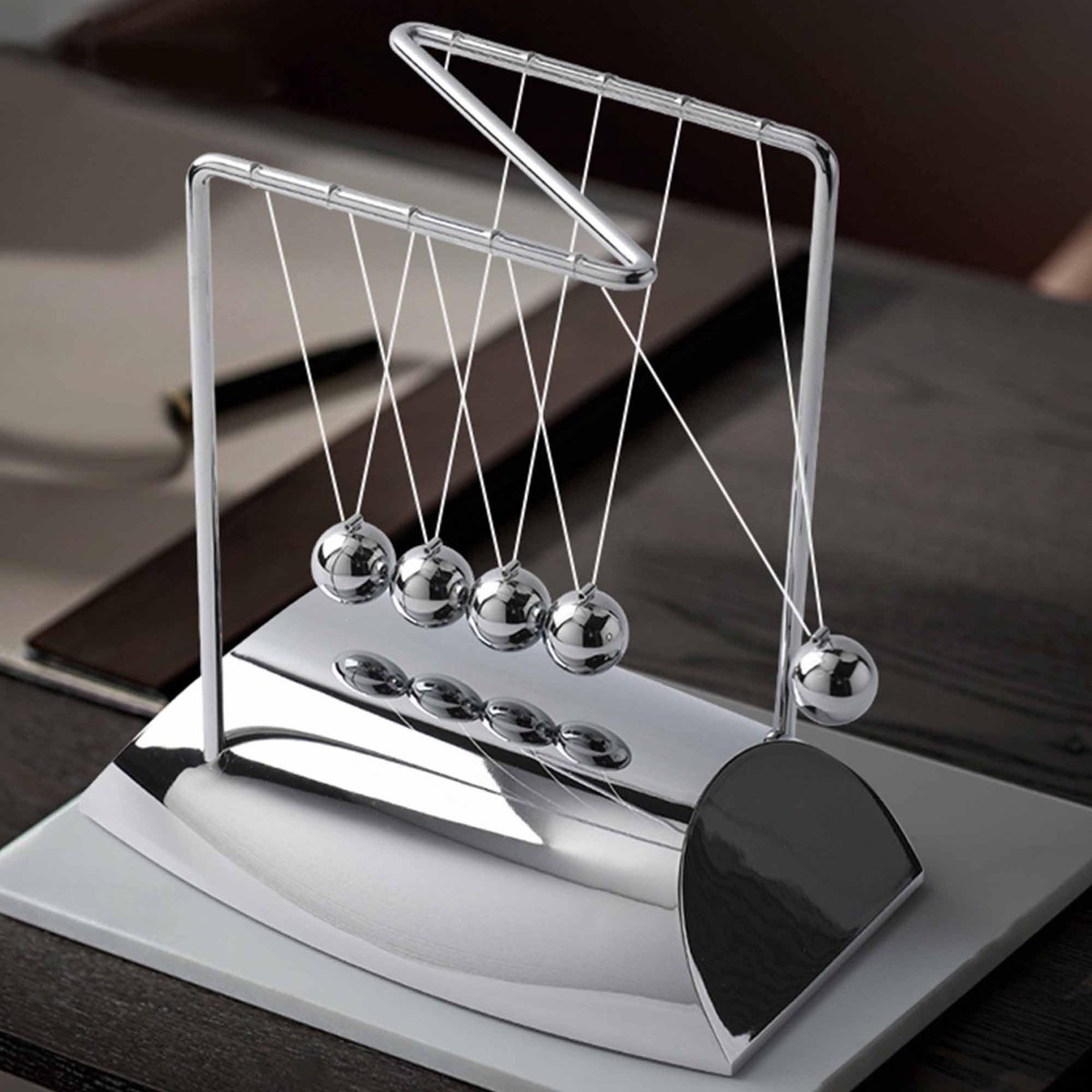 Solidchoice - Newton's Cradle Balansspel met 5 Pendelballen