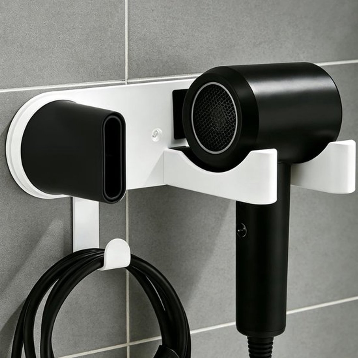 Föhnhouder zonder boren, wandhouder van aluminiumlegering voor badkamer, magnetische föhnsteun met kabelhaak en eenvoudige installatie, geschikt voor verschillende föhnmodellen