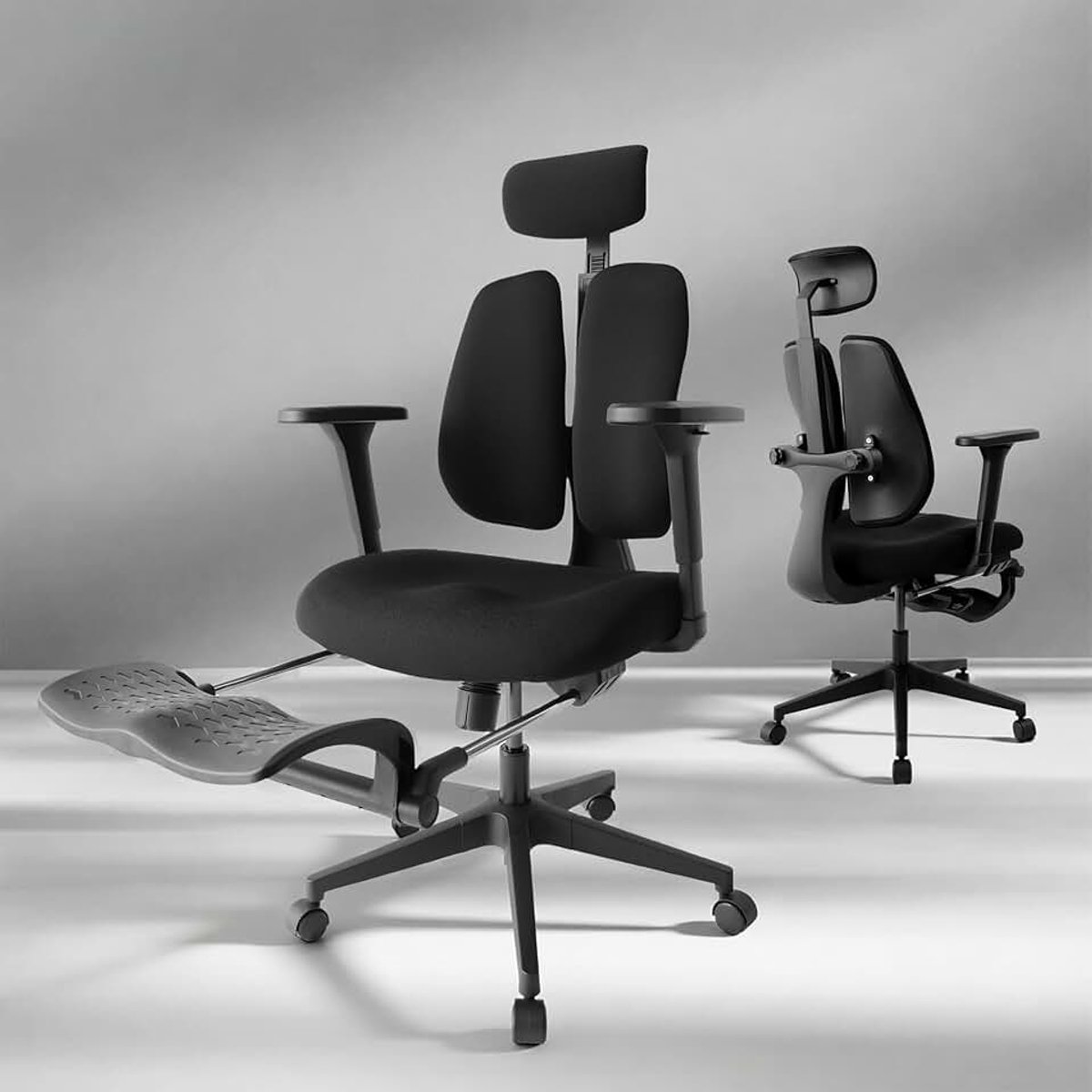 Ergonomische bureaustoel met dynamisch gedeelde rugleuning, 8 cm ultra-verdikte zitting van hoogdichtheid vormschuim, 4D verstelbare armleuningen, High-Back computerstoel met voetensteun