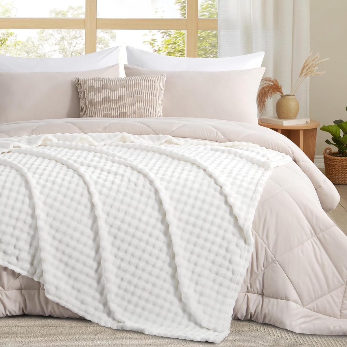 SnelShoppen - XXL Cuddly Bubble Blanket 220x240 cm - Warm Fleece Sofa en Couch Deken - Luxe Witte Deko Plaid voor Woonkamer, Perfect voor Feest, Campi