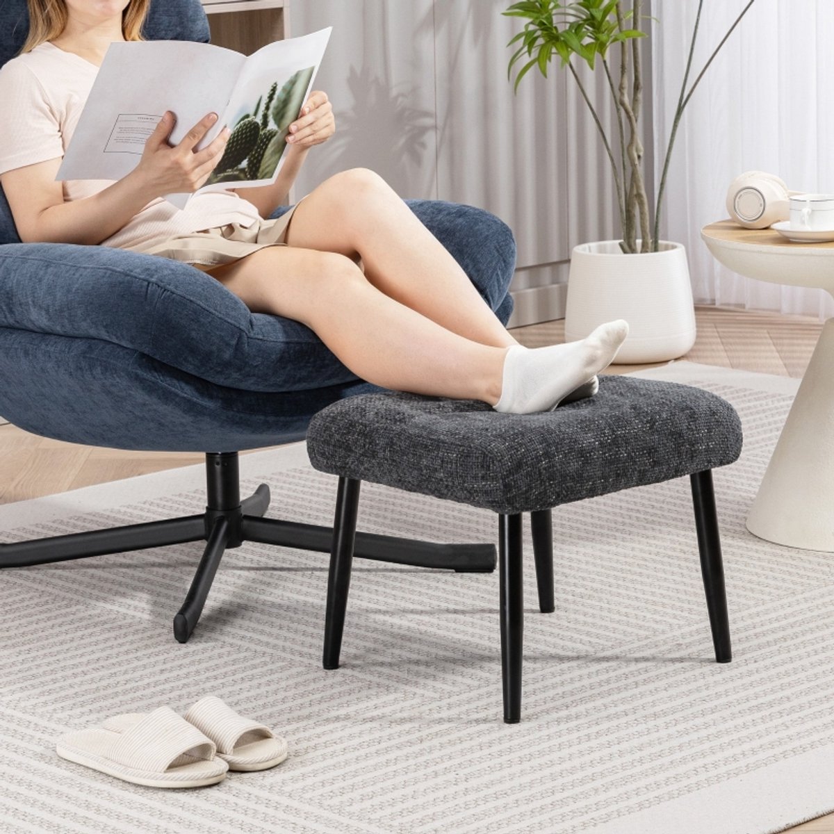 MIVRAY Voetenbankje - 45 x 41 x 38 cm - Zachte Chenille Bekleding - Metaal en Stof - Donkergrijs - Voor Binnen - Draagkracht 120 kg