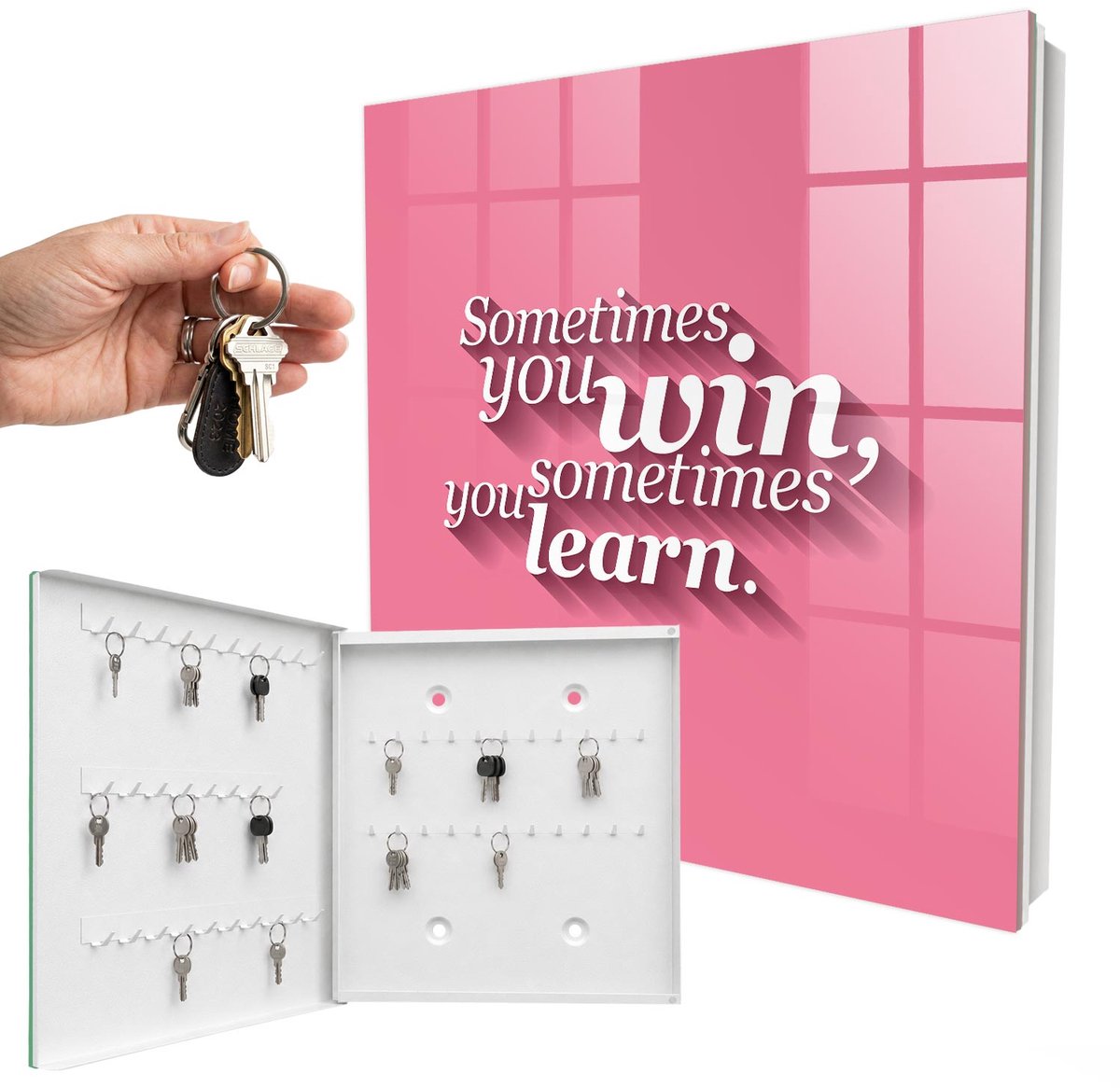 WallMuralia - Sleutelkast - 30x30x5 cm - met 50 haken - Soms Win Je, Soms Leer Je Ervan. Sleutelkastje Design - Roze Sleutelbox - Linksopenend - Wit interieur