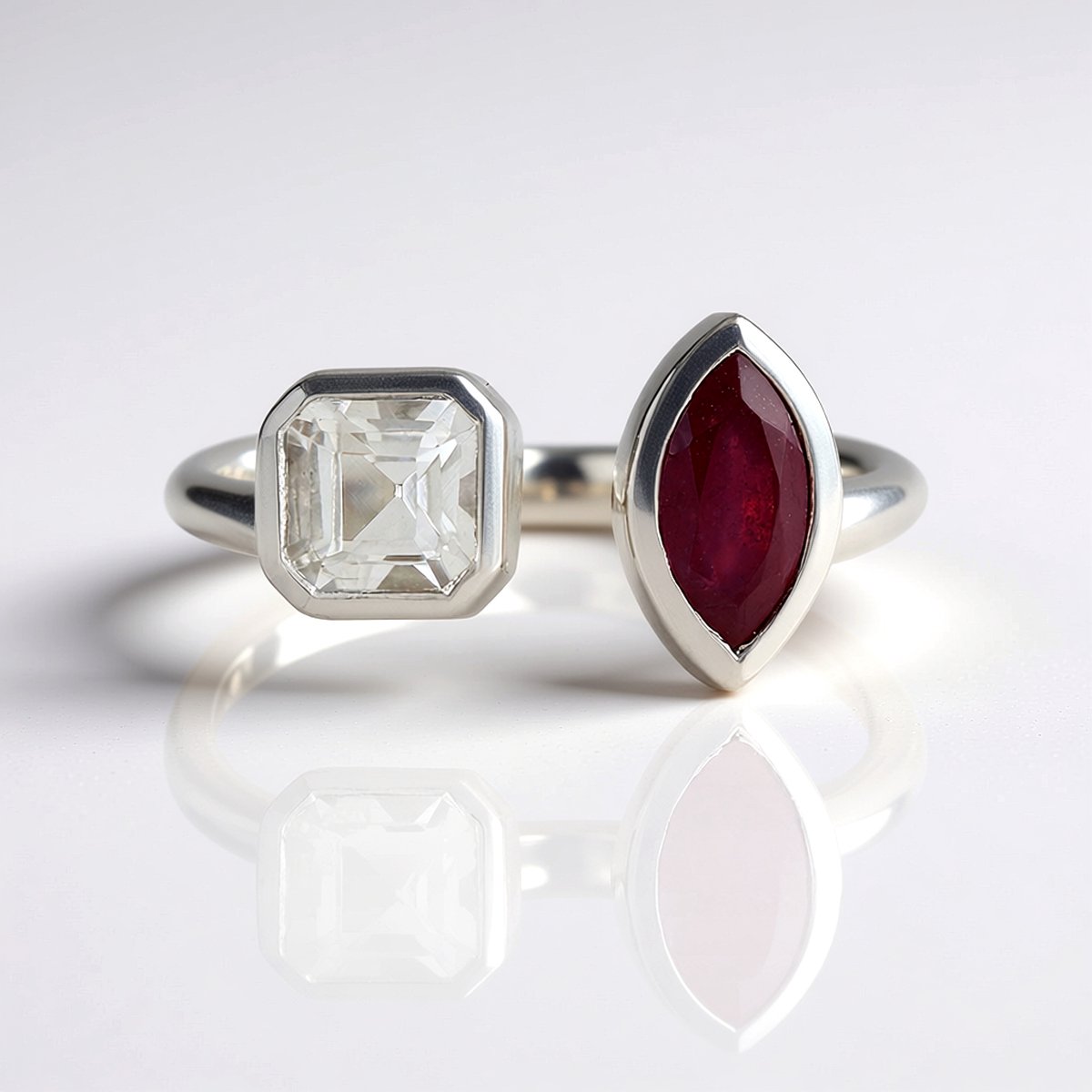 Cavill - 925 Sterling Zilver Ring - Platina Geplateerd - Madagaskar Robijn 0,65 ct Marquise & Witte Topaas 0,88 ct Asscher - Modern Elegant