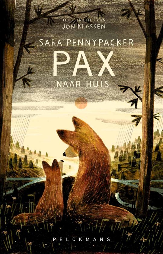 Boek kaft met twee vossen, een grote en een kleine, in een bosrijk landschap. Titel: Pax - Naar huis.