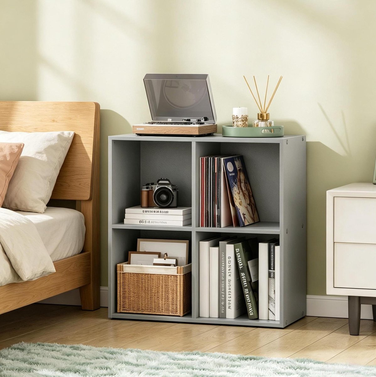 HAUSS SPOLE Boekenkast - Open Vakkenkast Met 4 Vakken - Compact Voor Woonkamer En Kantoor - Bewerkt Hout - 59,6 x 59,8 x 29 cm - Grijs