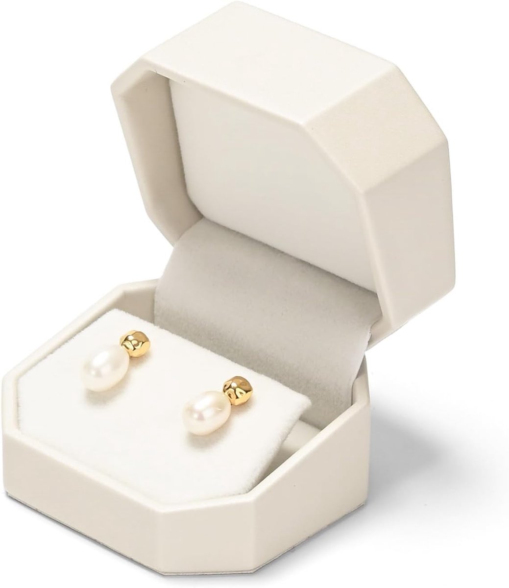 SnelShoppen - Oirlv PU Leren Beige Oorbellen Box voor Opslag & Cadeau - Perfect voor Verjaardagen, Valentijnsdag, kleine Sieraden, 6x5x3.8 cm