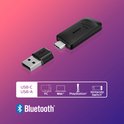 Zwarte USB-C dongle met USB-A adapter, compatibel met PC, Mac, PlayStation, Switch.