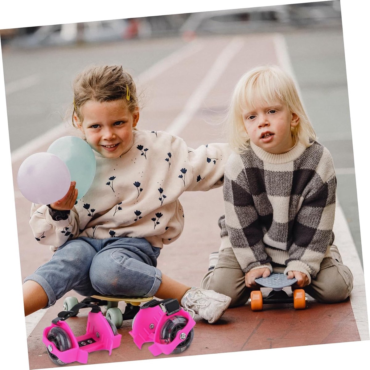 Verstelbare Glijdende Skates - Rolschaatsen Kinderen - Buiten Sporten - Verstelbaar Ontwerp - 12x7.5x7.5cm - Multi