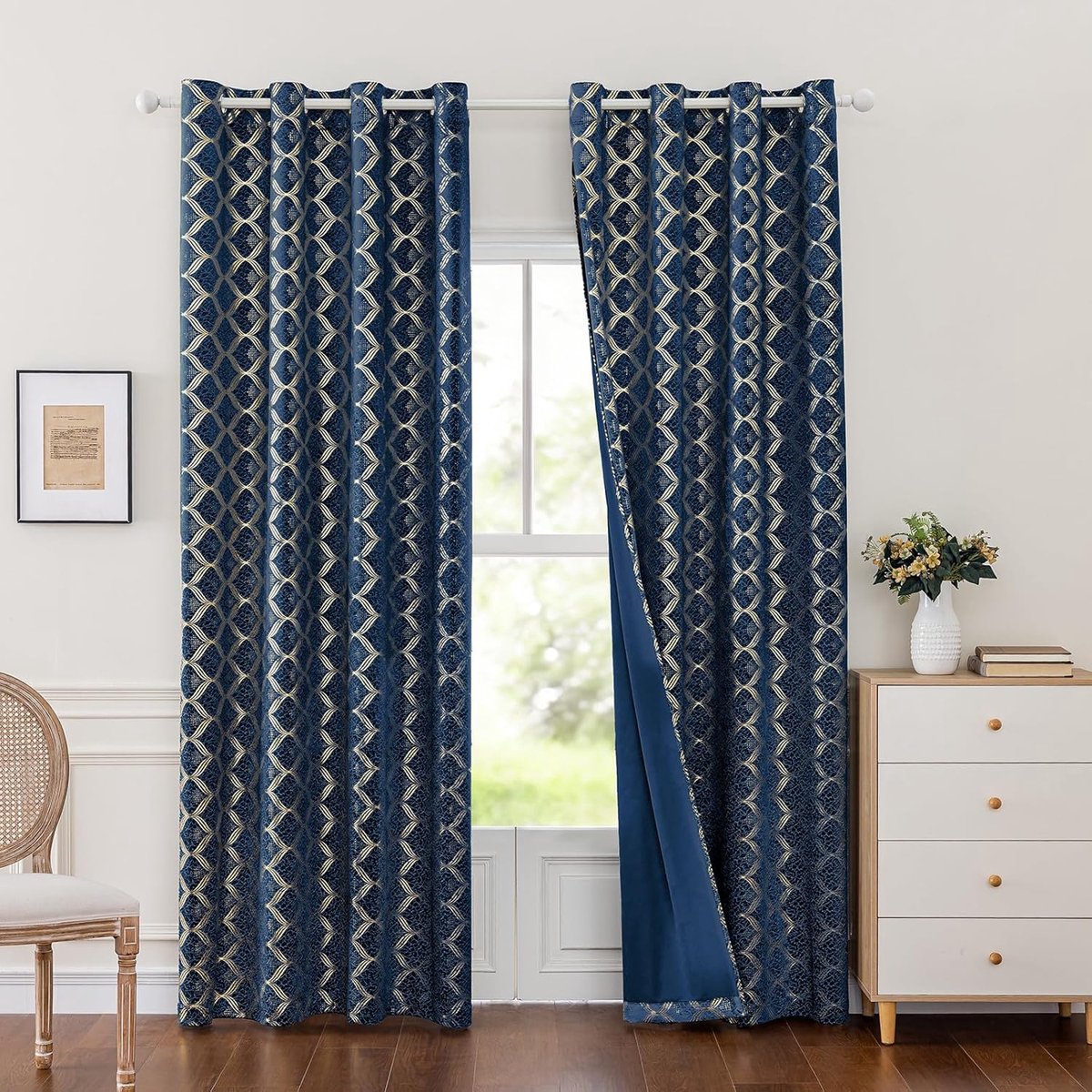 Set Van 2 Thermische Verduisterende Gordijnen, 140x280cm, Fluweel Warmte-Isolerende Gordijnen, Geschikt Voor Woonkamer Slaapkamer, Modern Design Met Oogjes, Marineblauw