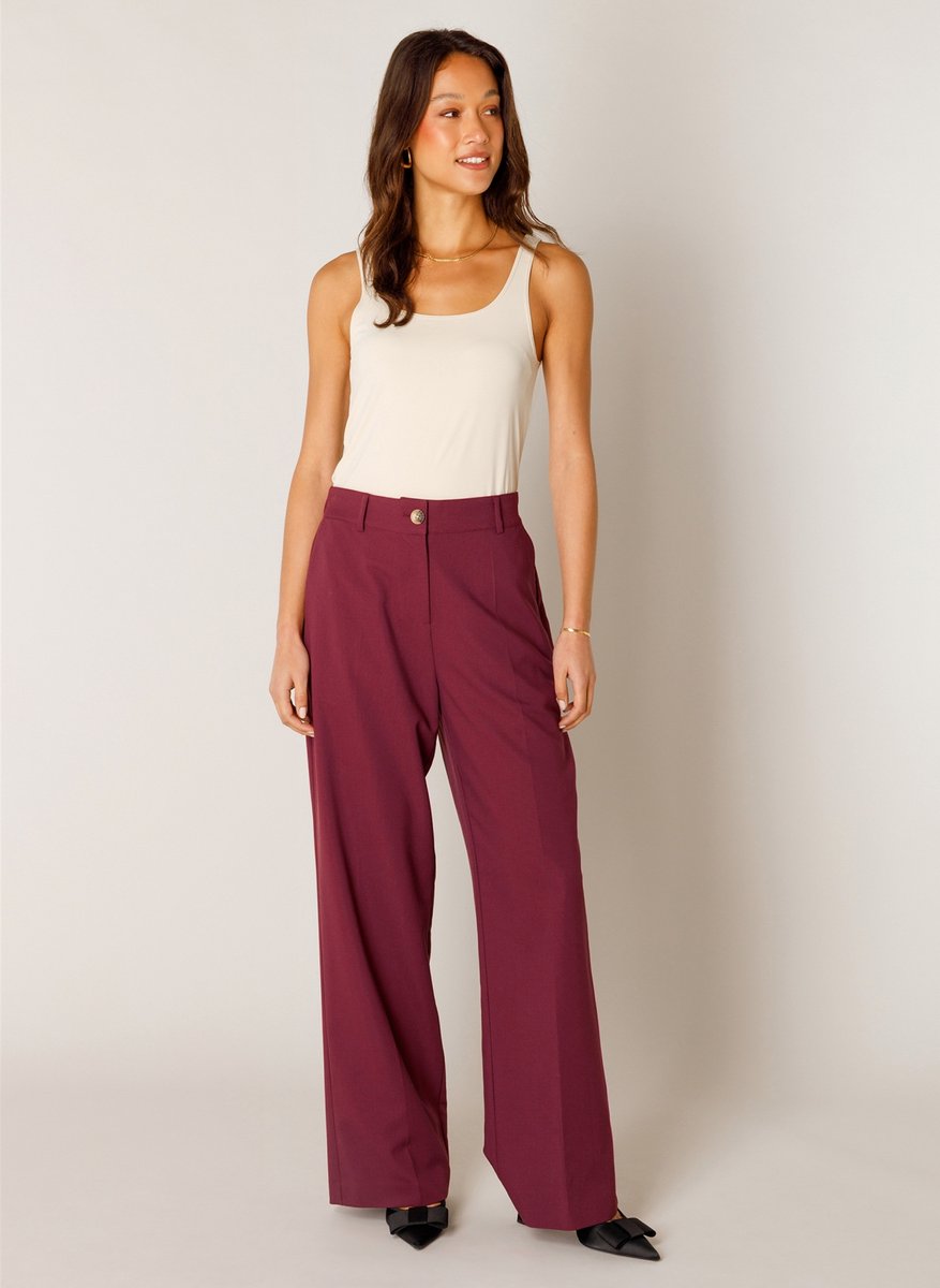 BASE LEVEL Yuna Pants - Wine Red - maat W36 / L32