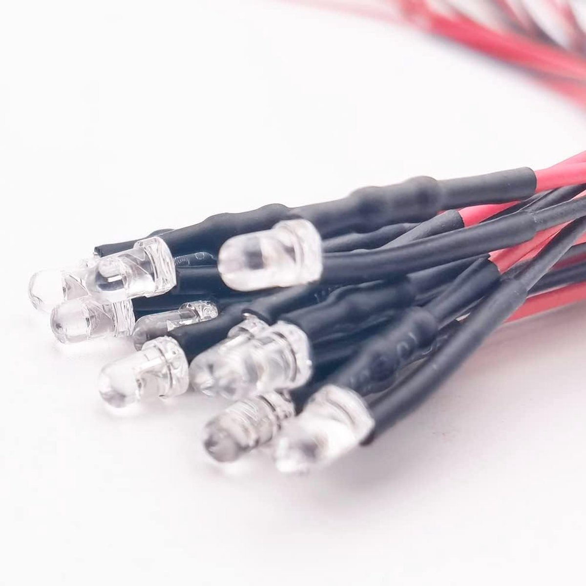 LEDs 5mm - 20 stuks met 20cm kabel - 12 Volt DC - super helder voor DIY projecten - ShopVlot