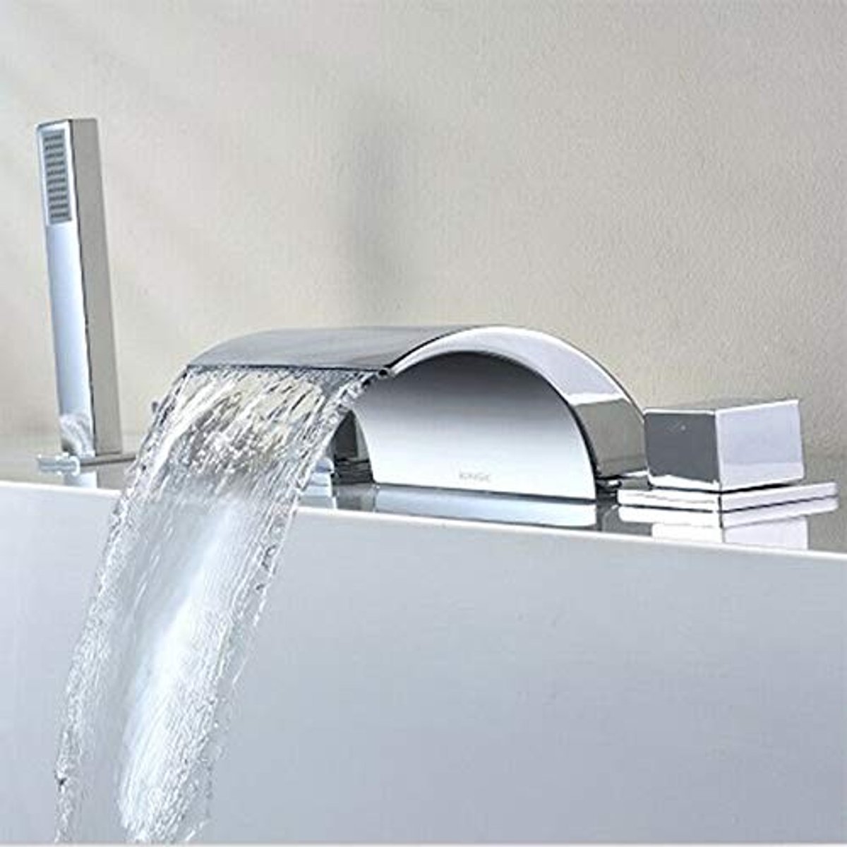 Badkraan - Waterval ontwerp, mengkraan met douchekop
