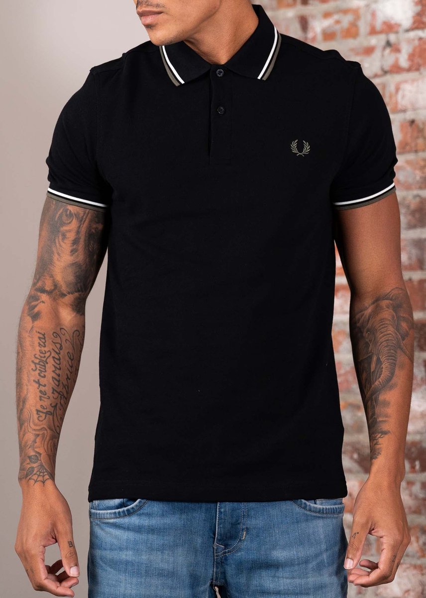 Fred Perry Twin tipped fred perry shirt ecru laurel wreath Zwart